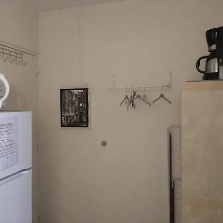 דירה Appartement Mimosa, Climatisation, Tram 2, Parking מונפלייה