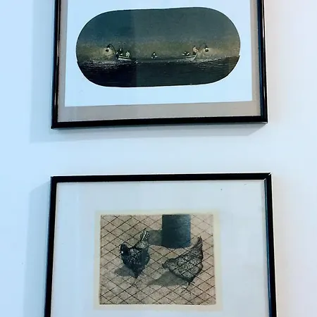 Mimosa, Tram 2, Parking *